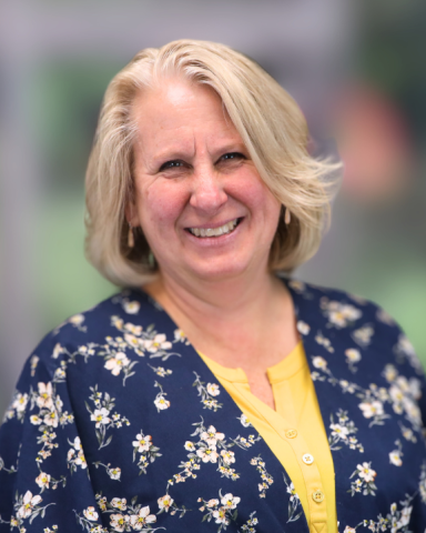 8-e1706135541600-720x480 Melinda Eddihi headshot