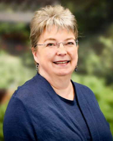 LoriAnn_Color-1-scaled-e1678377230665-720x480 LoriAnn Gillick headhot