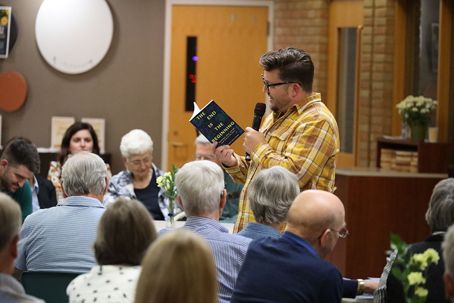 Web-0W4A7549 Jamie and fellow mission trip participants in 2015