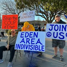 People serving food at Messiah Lutheran church